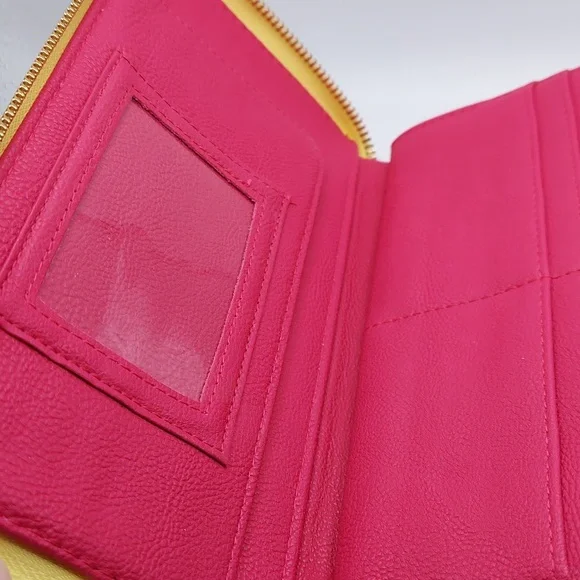 Betsey Johnson Yellow Floral Wristlet Clutch, GC, 8"x4.5". - Picture 6 of 10